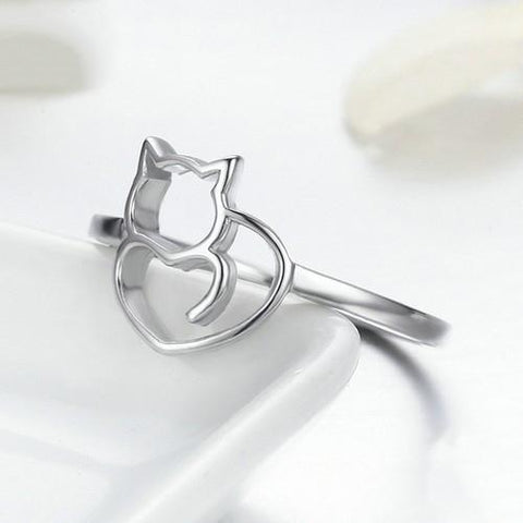 Cat-shaped sterling silver ring