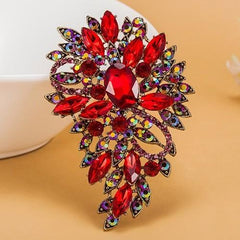 Vibrant 'Champagne Star' brooch